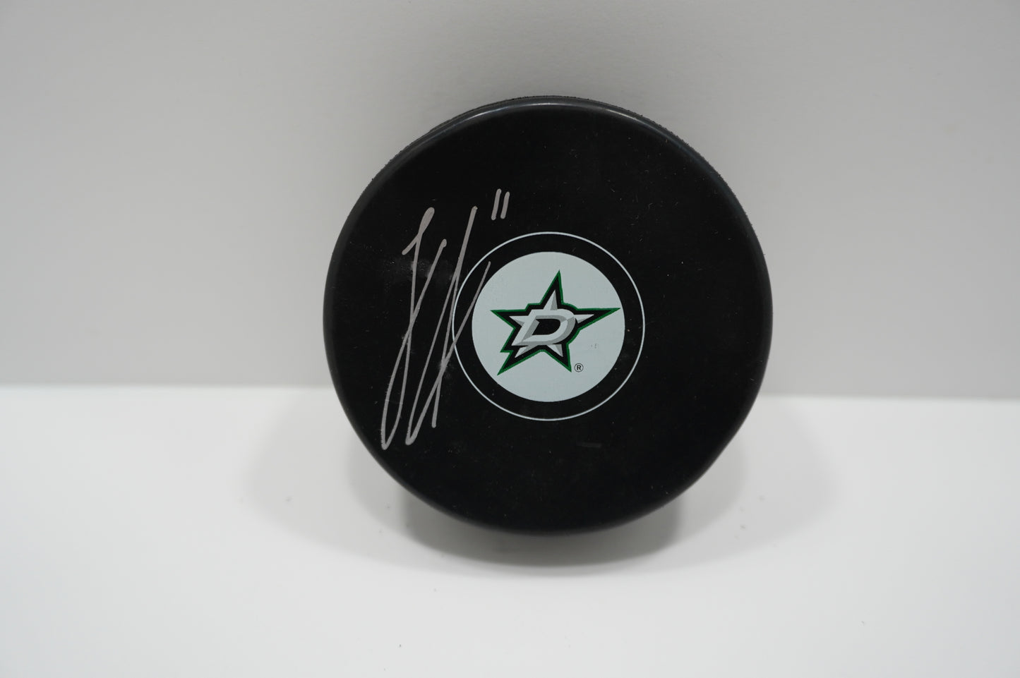 LOGAN STANKOVEN DALLAS STARS SIGNED Logo PUCK BAS COA