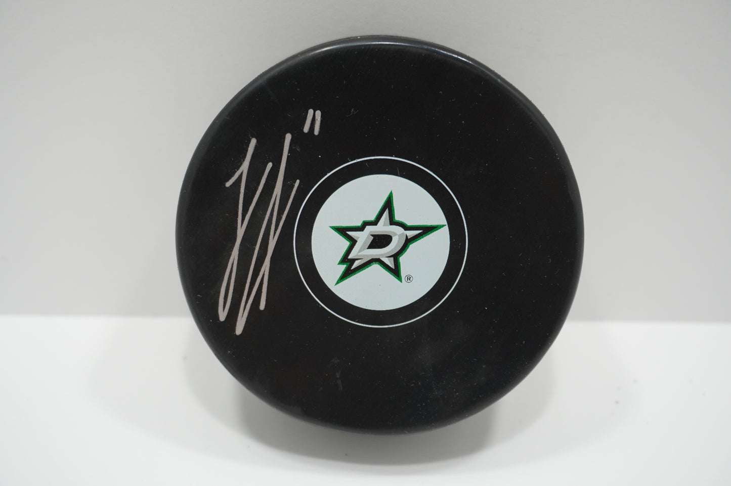 LOGAN STANKOVEN DALLAS STARS SIGNED Logo PUCK BAS COA