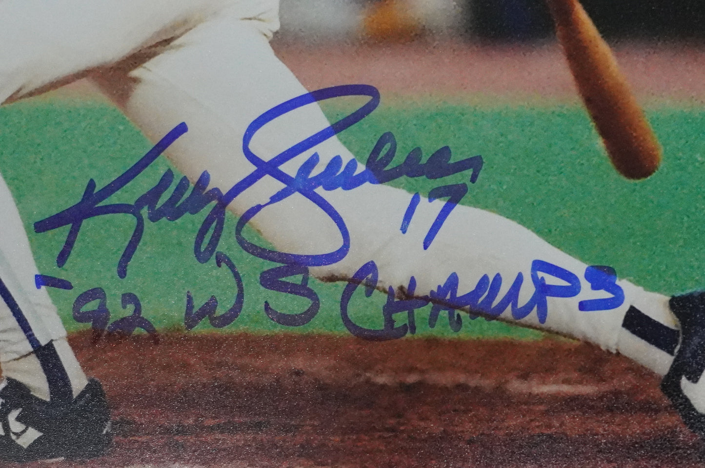 KELLY GRUBER Signed 8x10 AT-BAT Photo TORONTO BLUE JAYS w/"92 W.S Champs" BAS