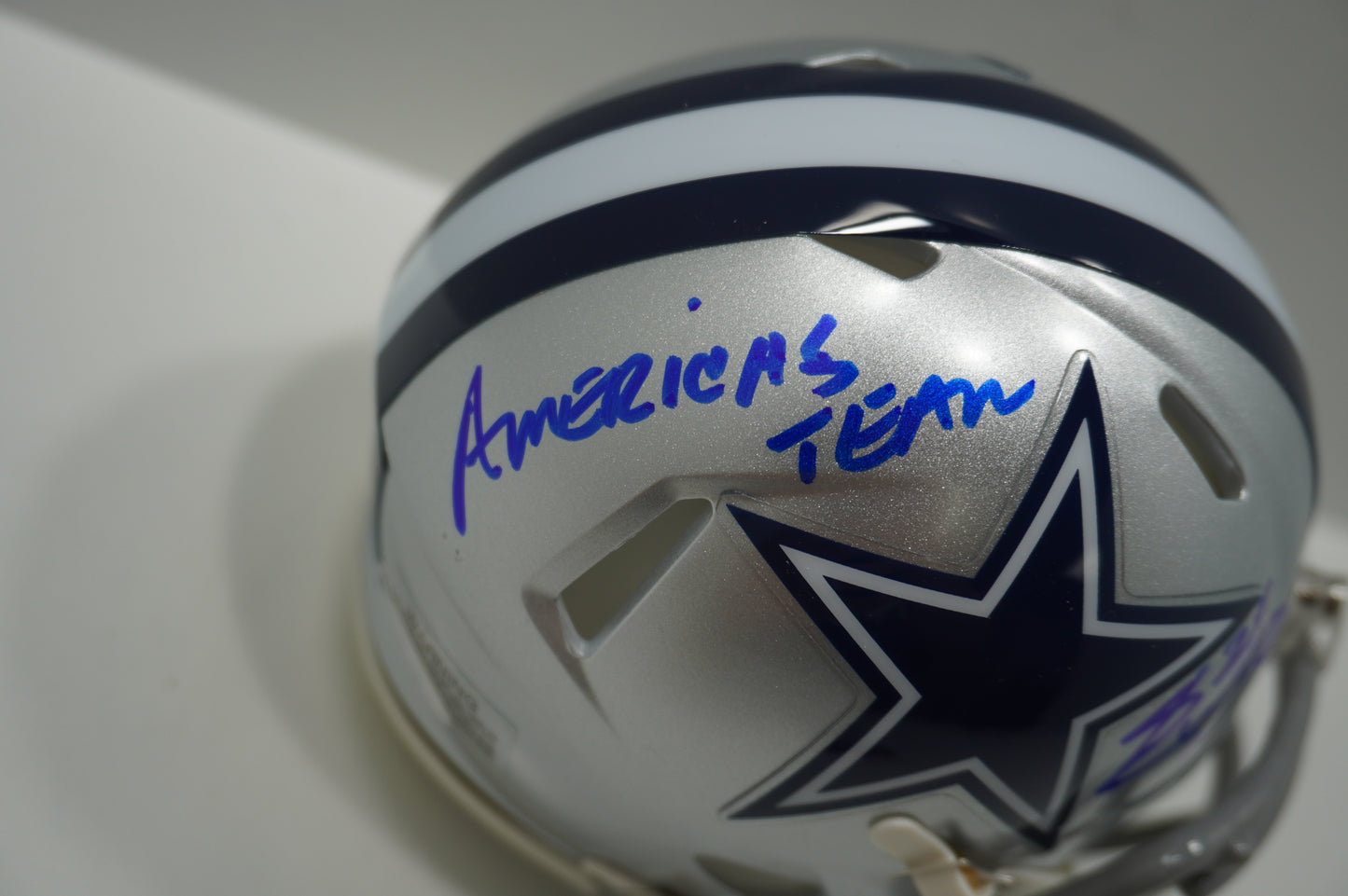 EVERSON WALLS DALLAS COWBOYS SIGNED Mini Helmet w/Americas Team JSA COA