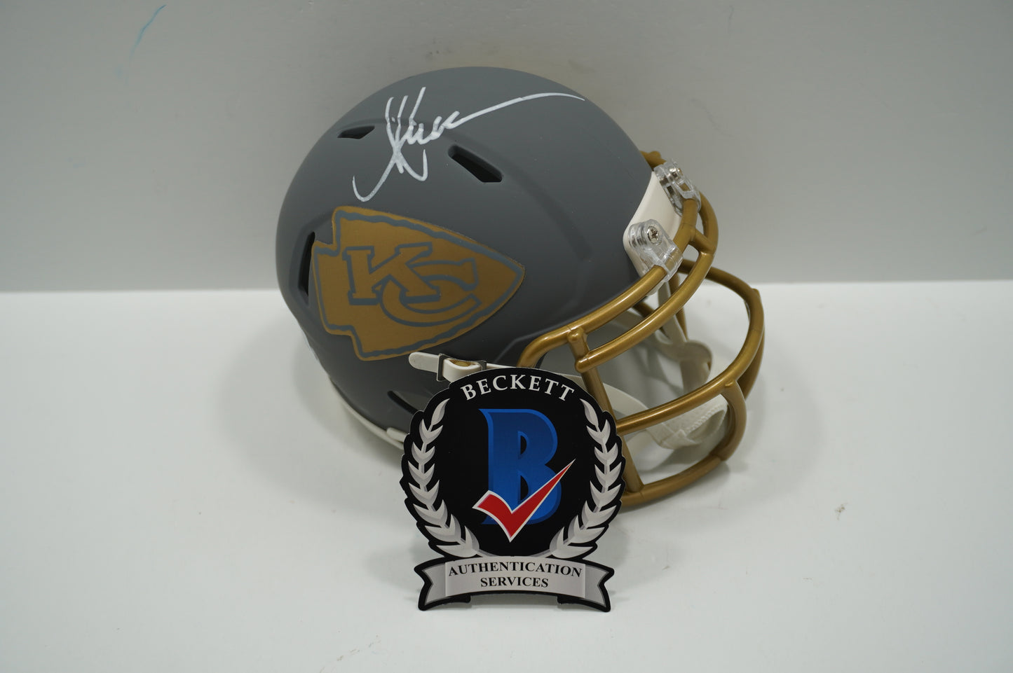 MARCUS ALLEN KANSAS CITY CHIEFS SIGNED Riddell SLATE Mini Helmet USC Trojans BAS