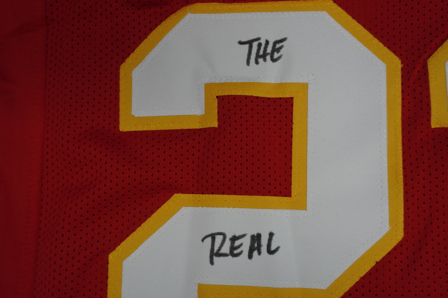 PAT PATRICK MAHOMES SR KANSAS CITY CHIEFS SIGNED JERSEY w/REAL MVPMAKER BAS