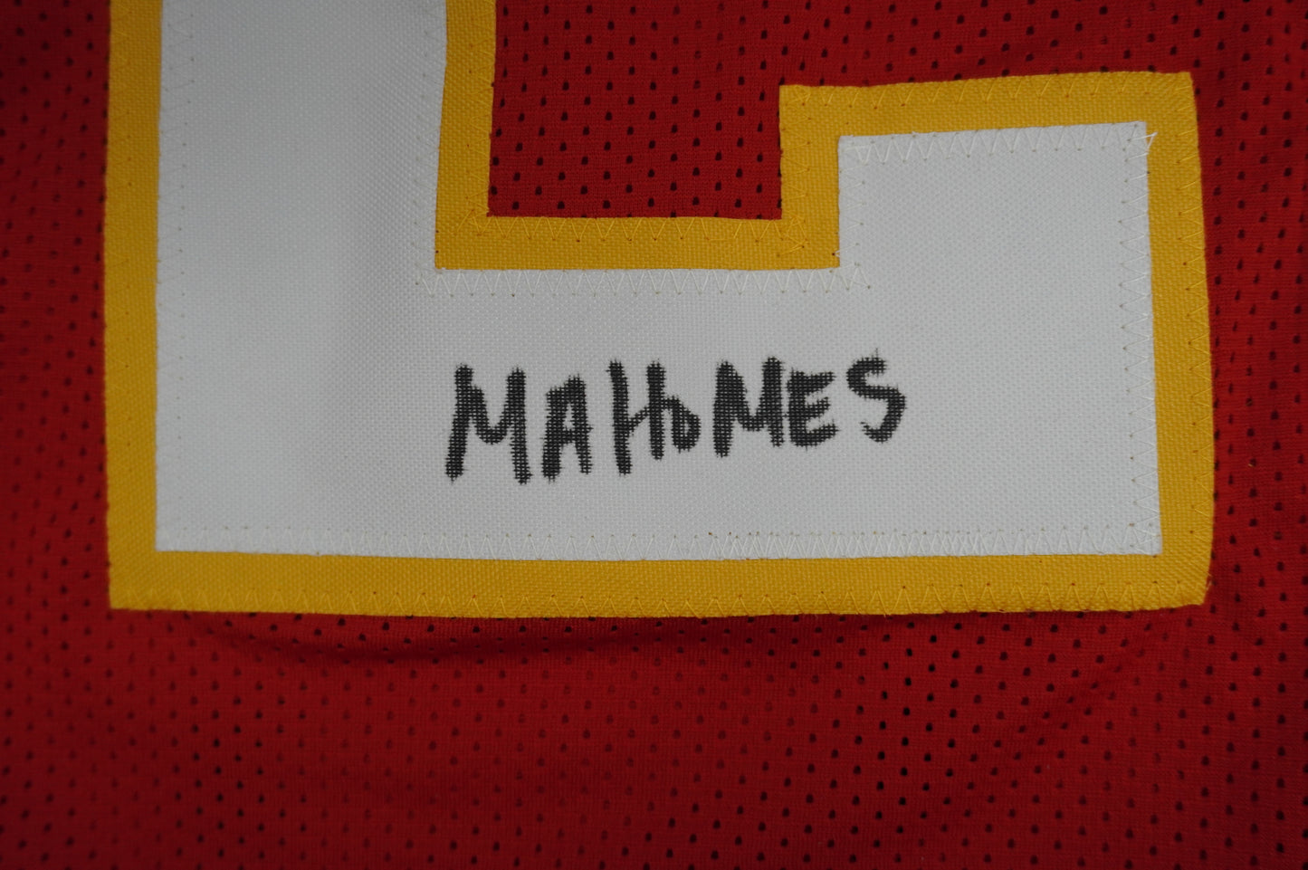 PAT PATRICK MAHOMES SR KANSAS CITY CHIEFS SIGNED JERSEY w/REAL MVPMAKER BAS