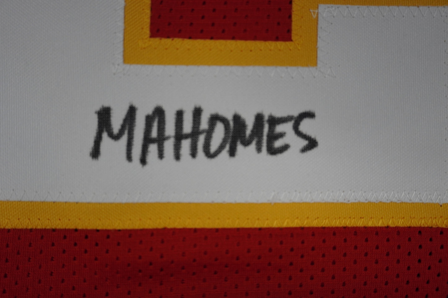 PAT PATRICK MAHOMES SR KANSAS CITY CHIEFS SIGNED JERSEY w/REAL MVPMAKER BAS