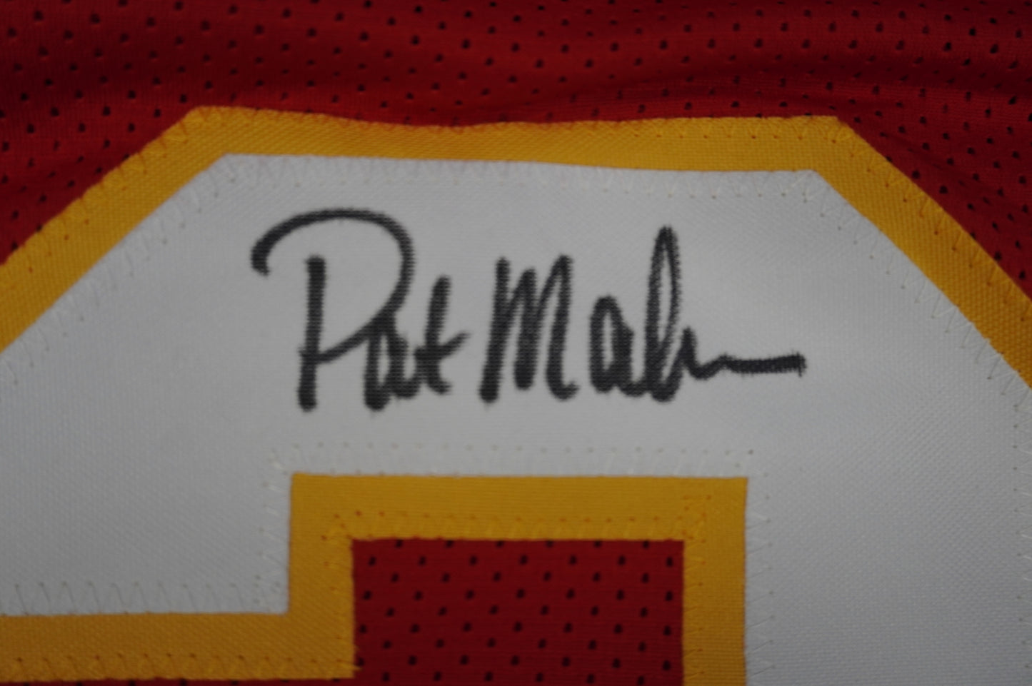 PAT PATRICK MAHOMES SR KANSAS CITY CHIEFS SIGNED JERSEY w/REAL MVPMAKER BAS