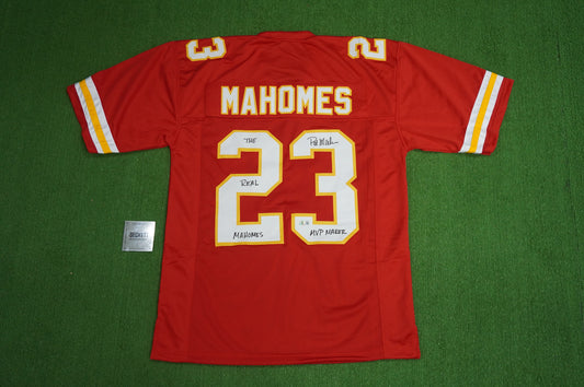 PAT PATRICK MAHOMES SR KANSAS CITY CHIEFS SIGNED JERSEY w/REAL MVPMAKER BAS