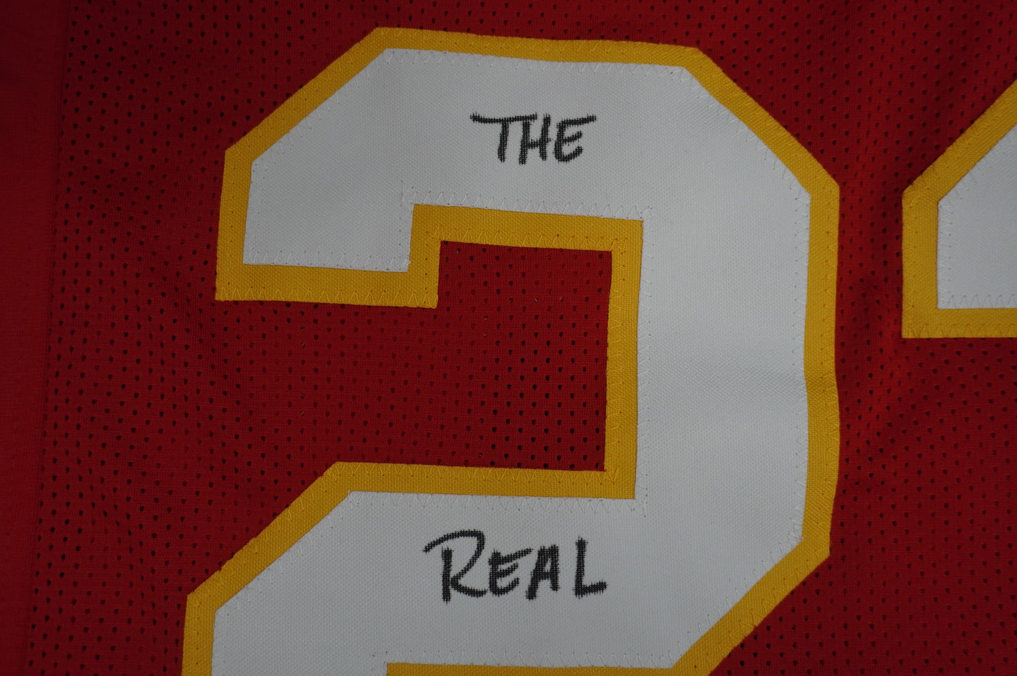 PAT PATRICK MAHOMES SR KANSAS CITY CHIEFS SIGNED JERSEY w/REAL MVPMAKER BAS