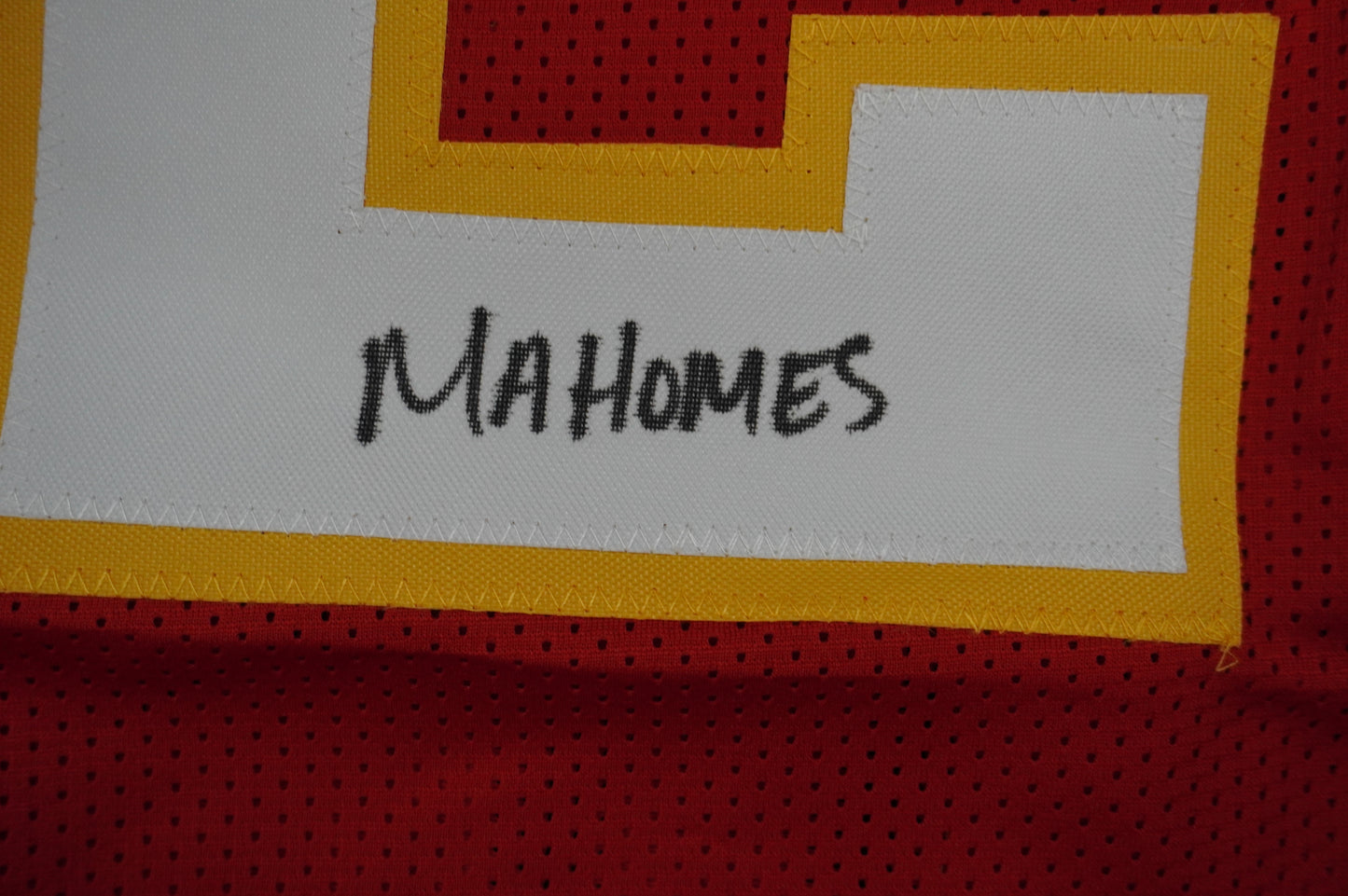 PAT PATRICK MAHOMES SR KANSAS CITY CHIEFS SIGNED JERSEY w/REAL MVPMAKER BAS