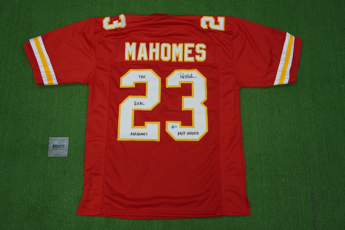 PAT PATRICK MAHOMES SR TWINS CHIEFS SIGNED JERSEY w/THE REAL MVPMAKER BAS
