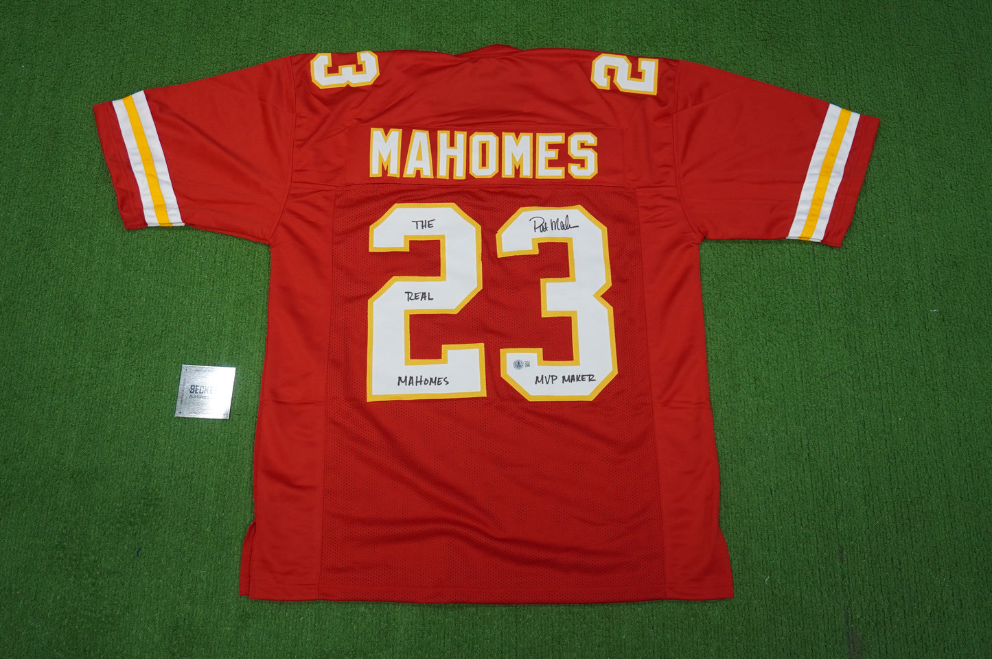 PAT PATRICK MAHOMES SR TWINS CHIEFS SIGNED JERSEY w/THE REAL MVPMAKER BAS