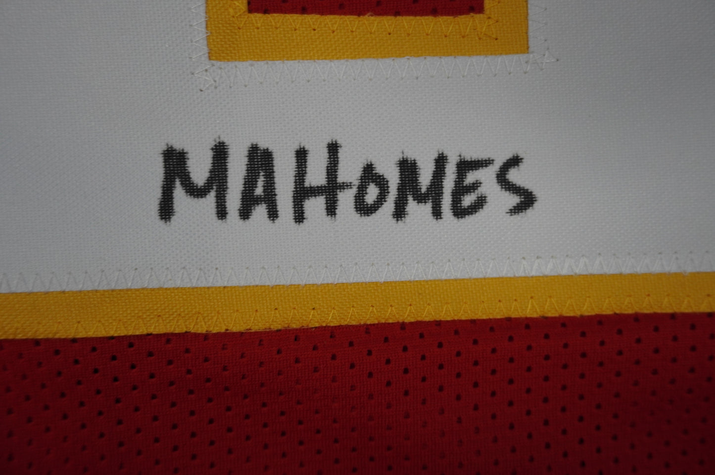 PAT PATRICK MAHOMES SR TWINS CHIEFS SIGNED JERSEY w/THE REAL MVPMAKER BAS
