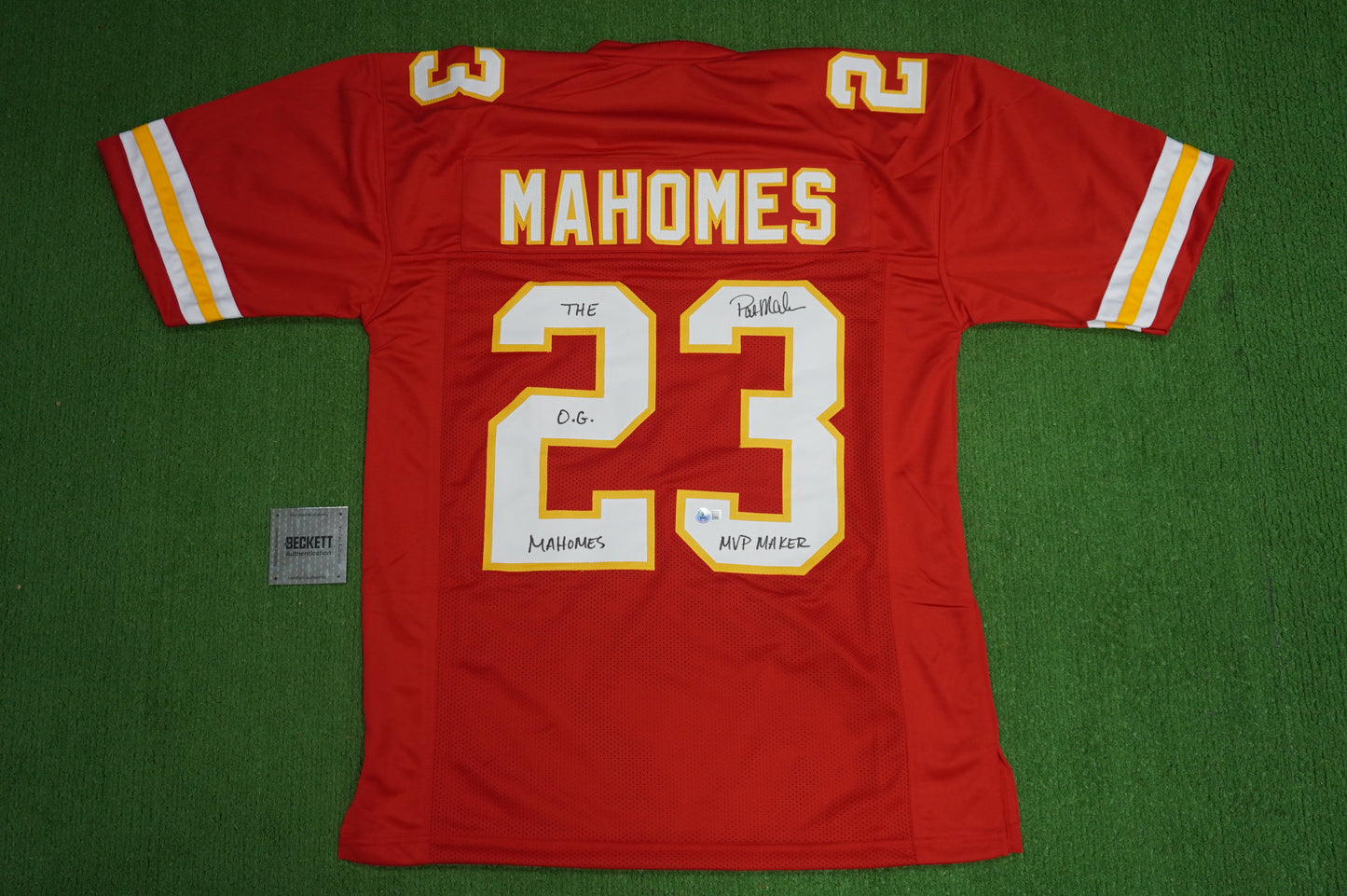 PAT PATRICK MAHOMES SR CHIEFS TWINS SIGNED JERSEY w/THE OG MVPMAKER BAS