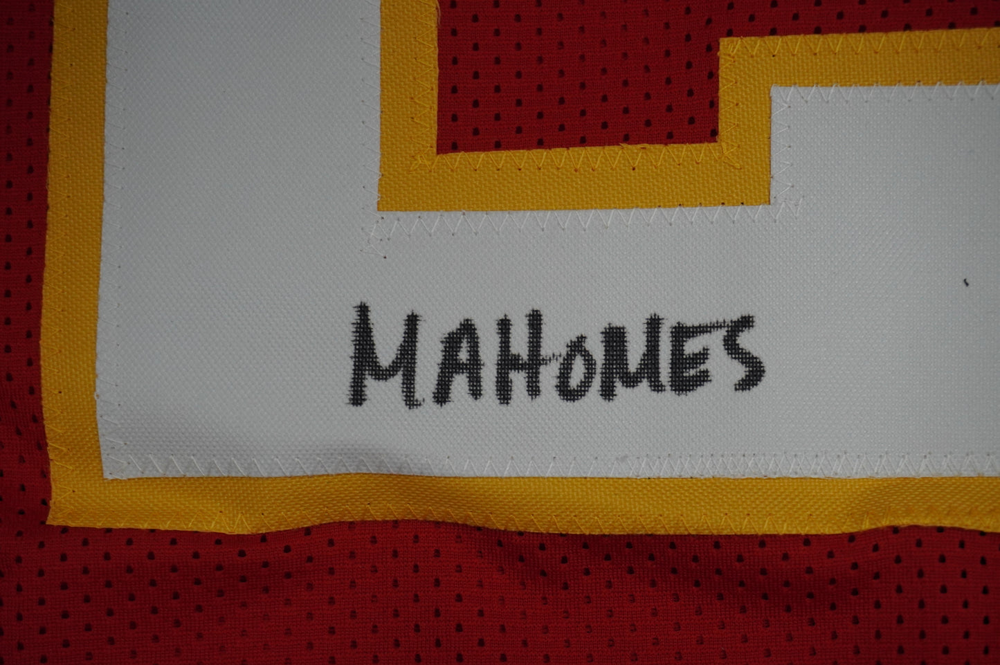 PAT PATRICK MAHOMES SR KANSAS CITY CHIEFS SIGNED JERSEY w/OG MVPMAKER BAS