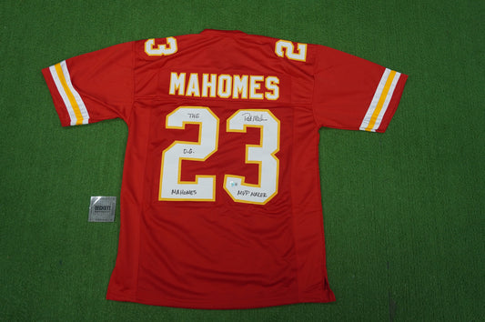 PAT PATRICK MAHOMES SR KANSAS CITY CHIEFS SIGNED JERSEY w/OG MVPMAKER BAS