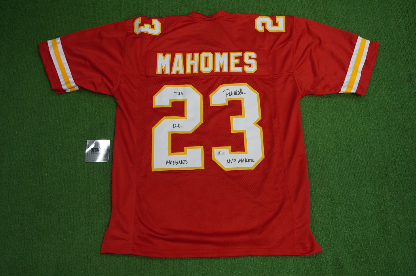 PAT PATRICK MAHOMES SR KANSAS CITY CHIEFS SIGNED JERSEY w/OG MVPMAKER BAS