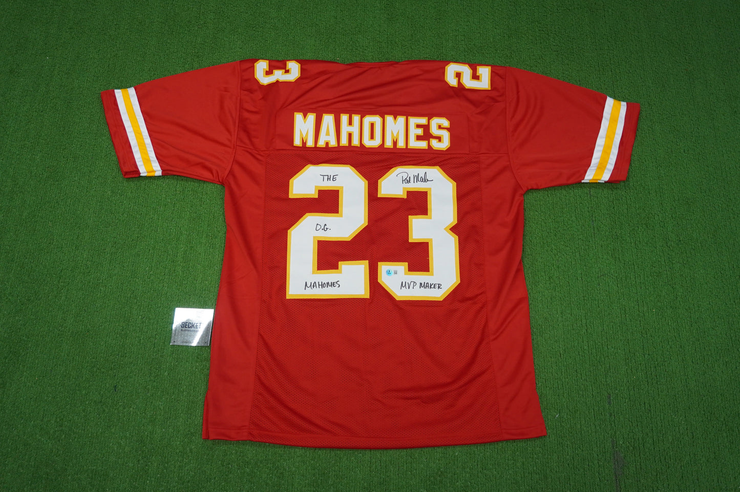 PAT PATRICK MAHOMES SR KANSAS CITY CHIEFS SIGNED JERSEY w/OG MVPMAKER BAS