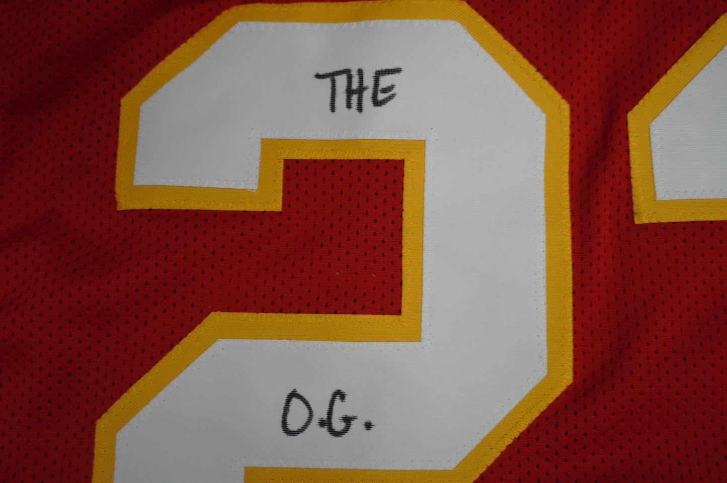 PAT PATRICK MAHOMES SR KANSAS CITY CHIEFS SIGNED JERSEY w/OG MVPMAKER BAS