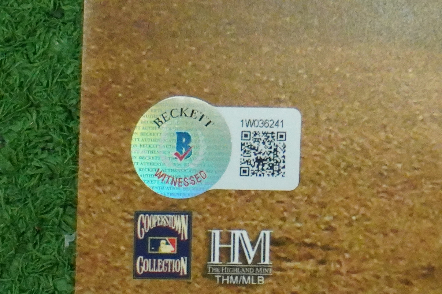 MICHAEL YOUNG TEXAS RANGERS Signed 8x10 Photo BAS COA