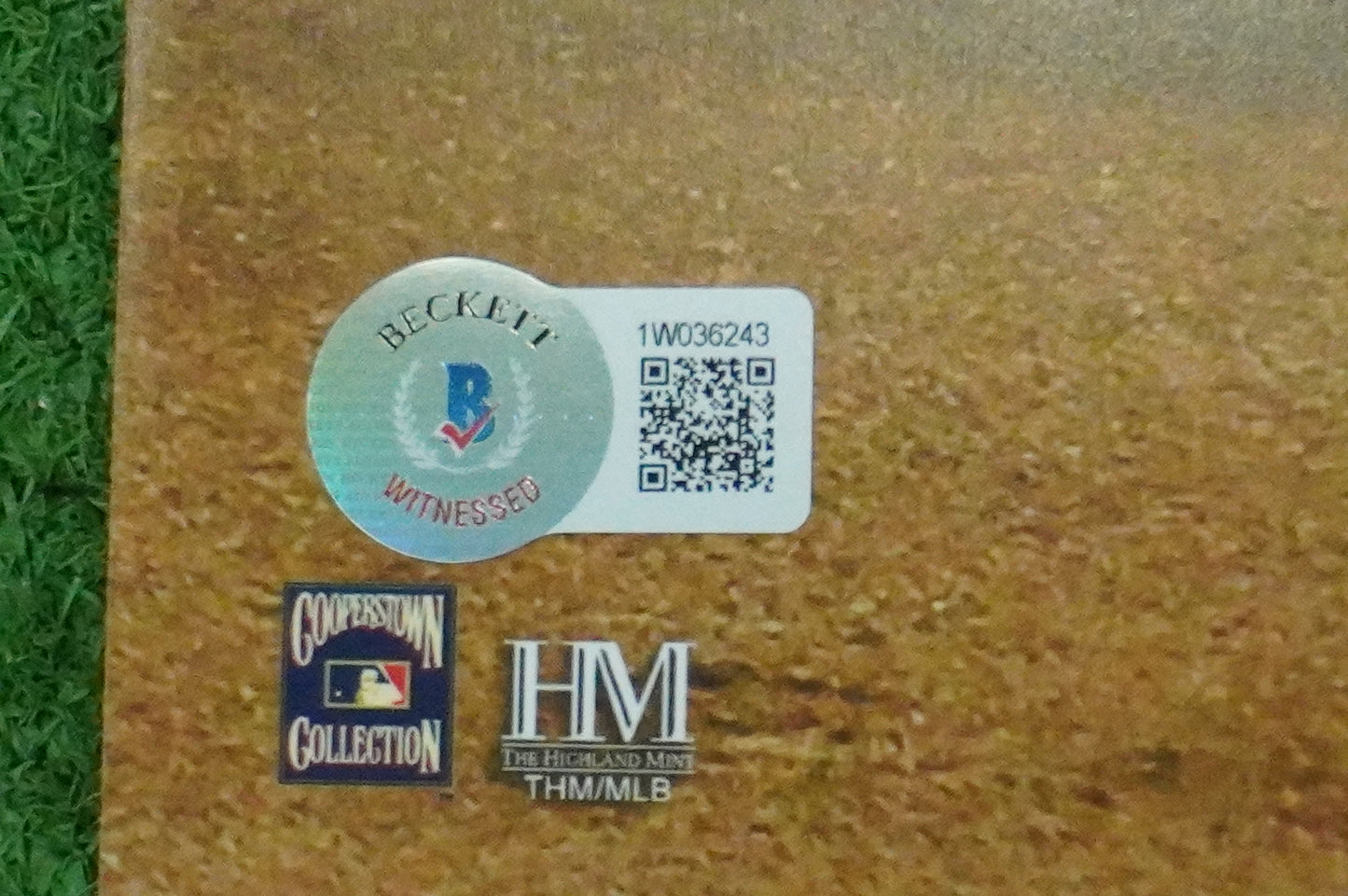 MICHAEL YOUNG TEXAS RANGERS Signed 8x10 Photo BAS COA