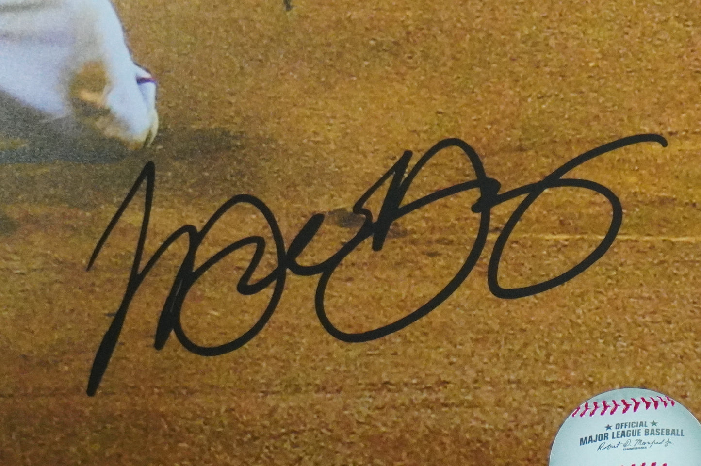 MICHAEL YOUNG TEXAS RANGERS Signed 8x10 Photo BAS COA