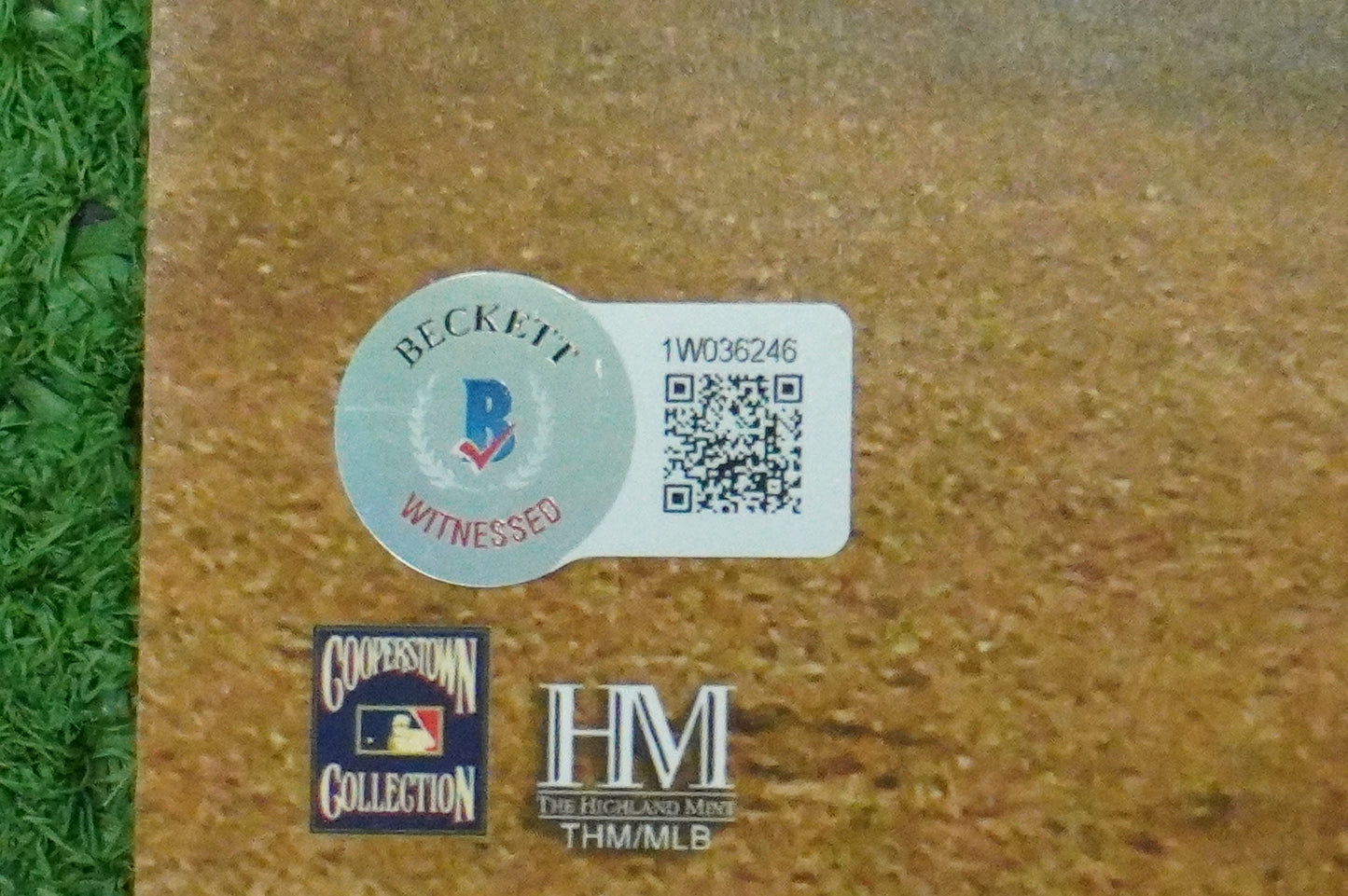 MICHAEL YOUNG TEXAS RANGERS Signed 8x10 Photo BAS COA