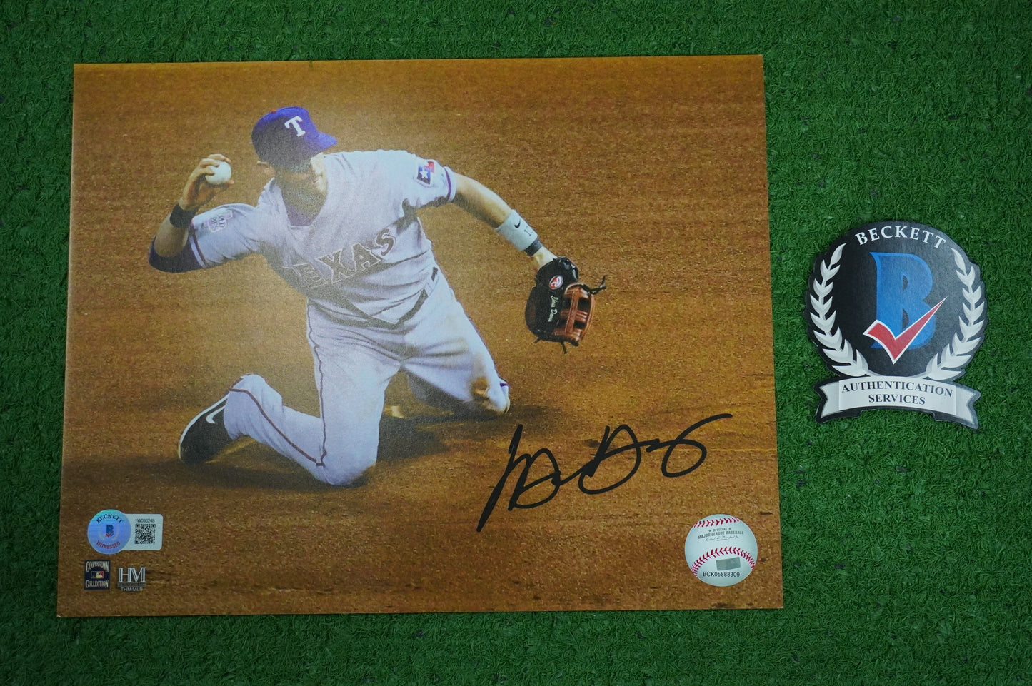 MICHAEL YOUNG TEXAS RANGERS Signed 8x10 Photo BAS COA