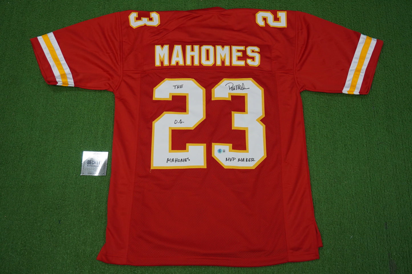 PAT PATRICK MAHOMES SR KANSAS CITY CHIEFS SIGNED JERSEY w/OG MVPMAKER BAS