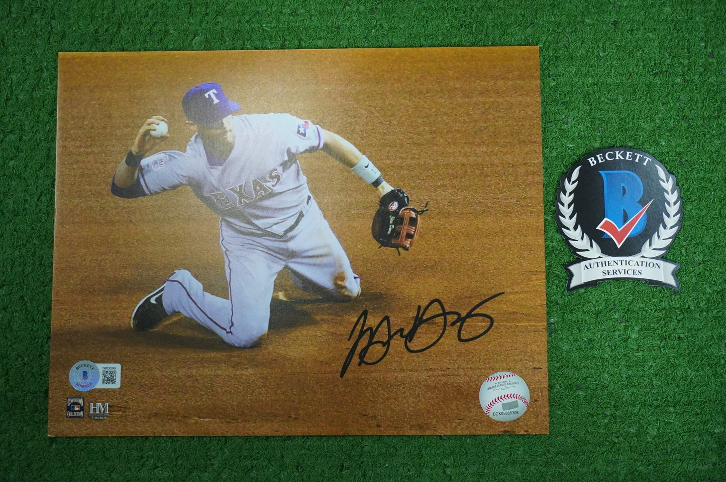 MICHAEL YOUNG TEXAS RANGERS Signed 8x10 Photo BAS COA