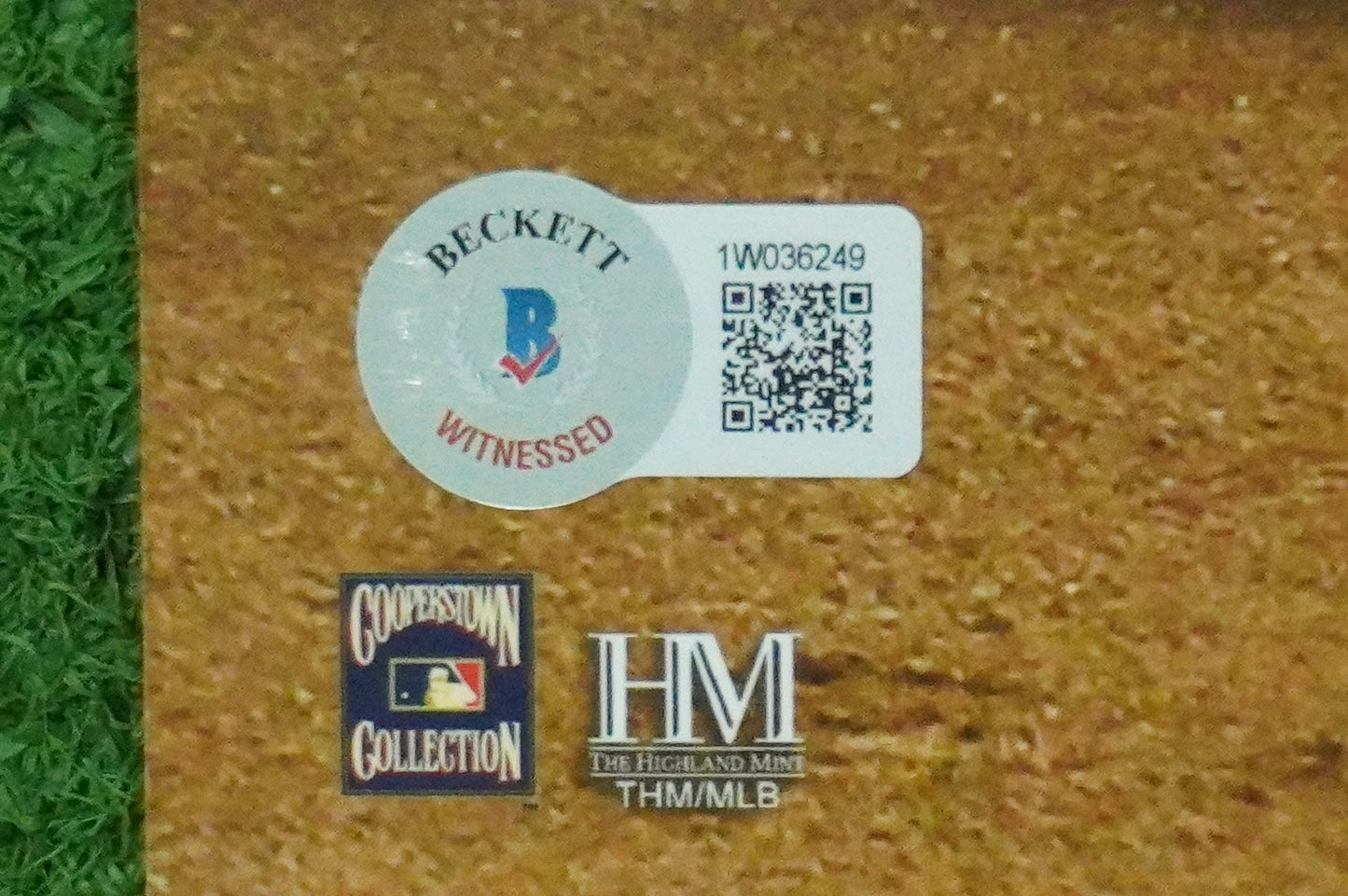 MICHAEL YOUNG TEXAS RANGERS Signed 8x10 Photo BAS COA