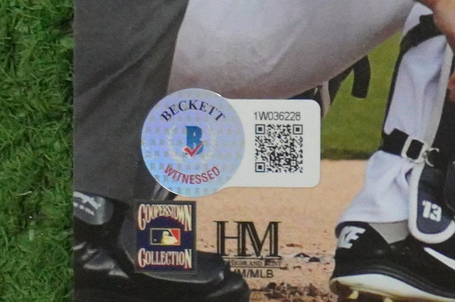 MICHAEL YOUNG TEXAS RANGERS Signed 8x10 Photo BAS COA