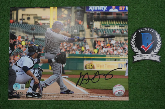 MICHAEL YOUNG TEXAS RANGERS Signed 8x10 Photo BAS COA