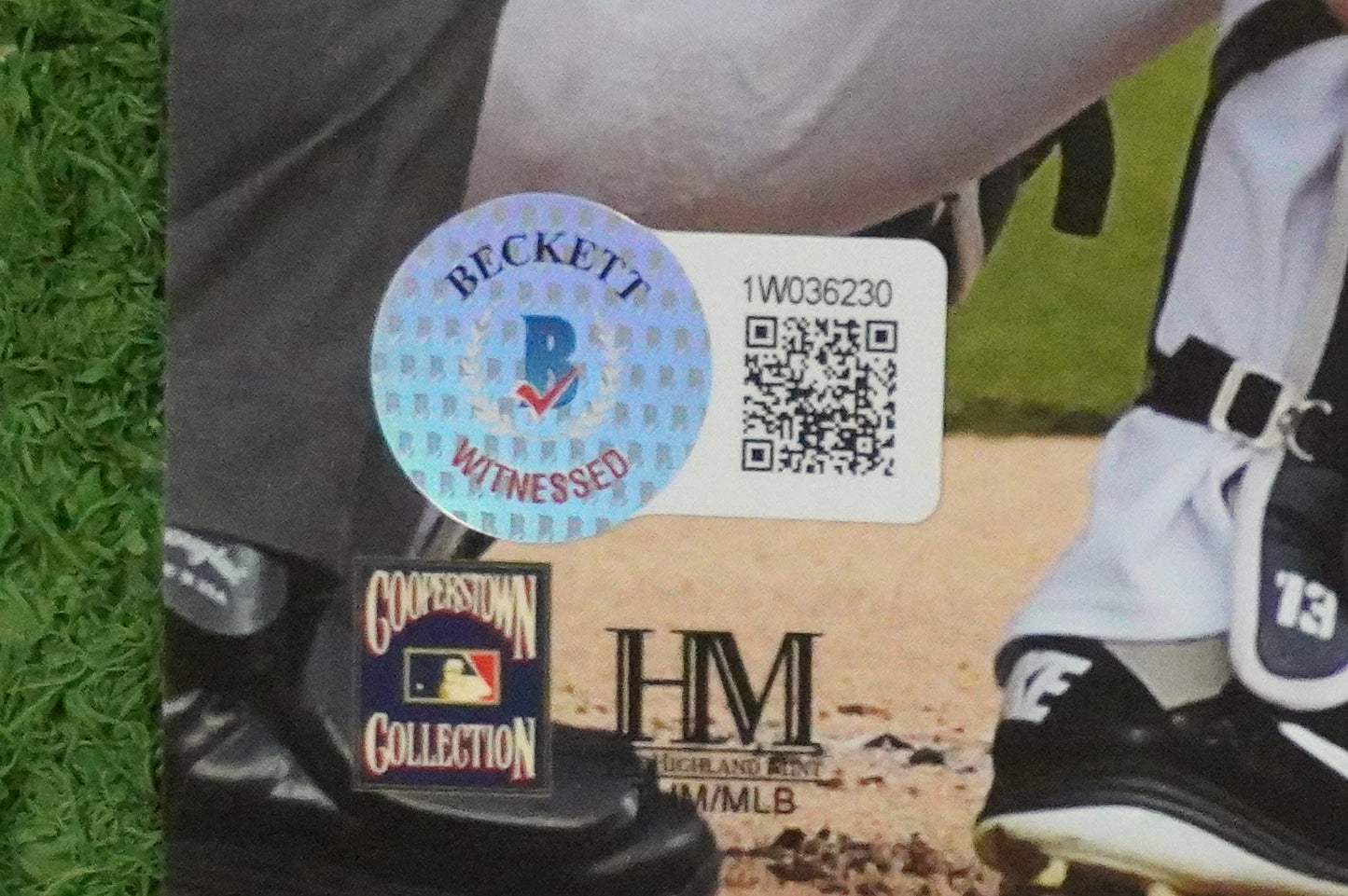 MICHAEL YOUNG TEXAS RANGERS Signed 8x10 Photo BAS COA