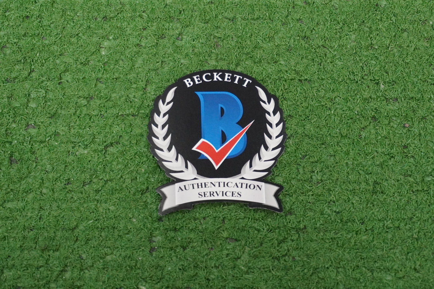 MICHAEL YOUNG TEXAS RANGERS Signed 8x10 Photo BAS COA