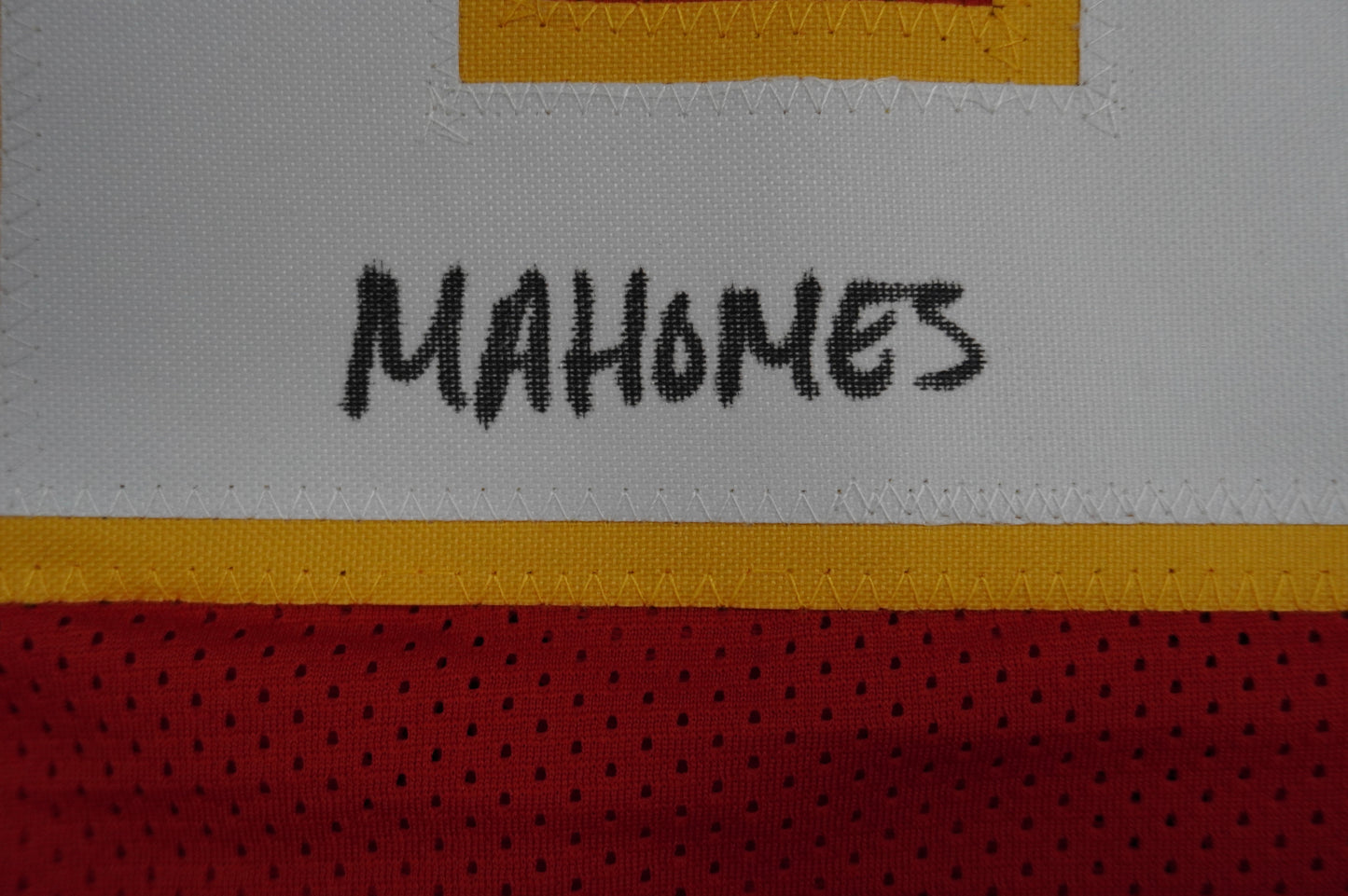 PAT PATRICK MAHOMES SR KANSAS CITY CHIEFS SIGNED JERSEY w/OG MVPMAKER BAS