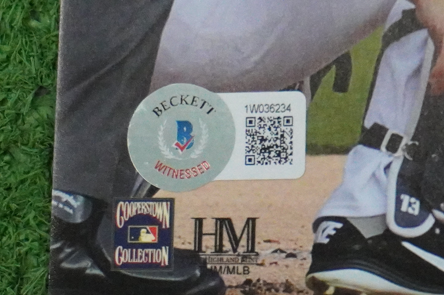 MICHAEL YOUNG TEXAS RANGERS Signed 8x10 Photo BAS COA