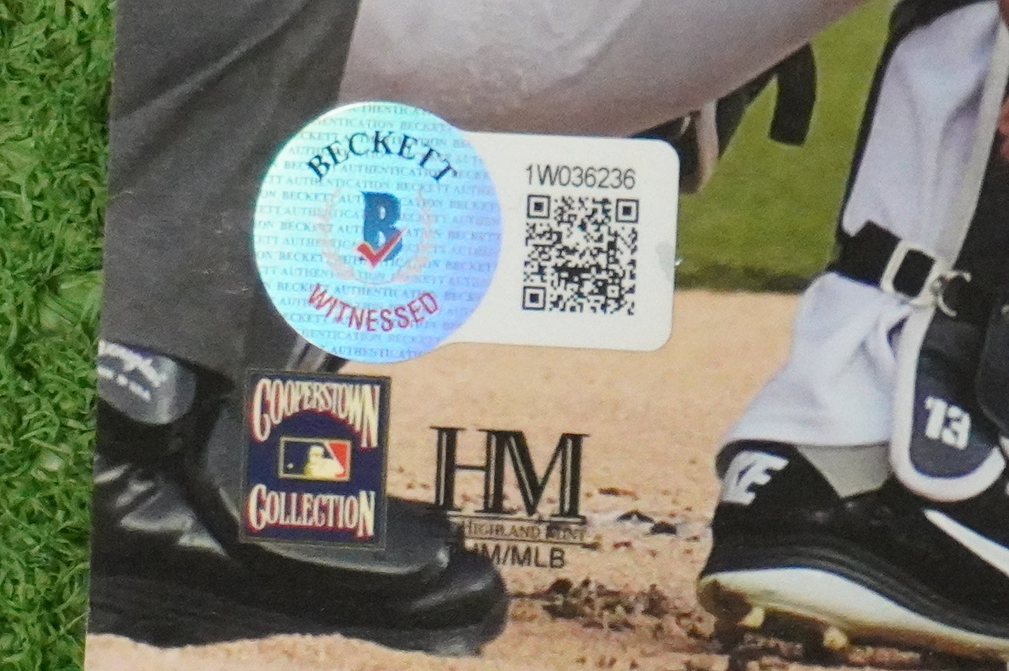 MICHAEL YOUNG TEXAS RANGERS Signed 8x10 Photo BAS COA