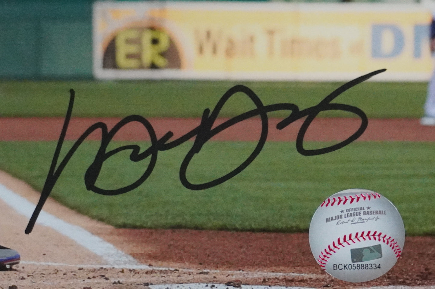 MICHAEL YOUNG TEXAS RANGERS Signed 8x10 Photo BAS COA