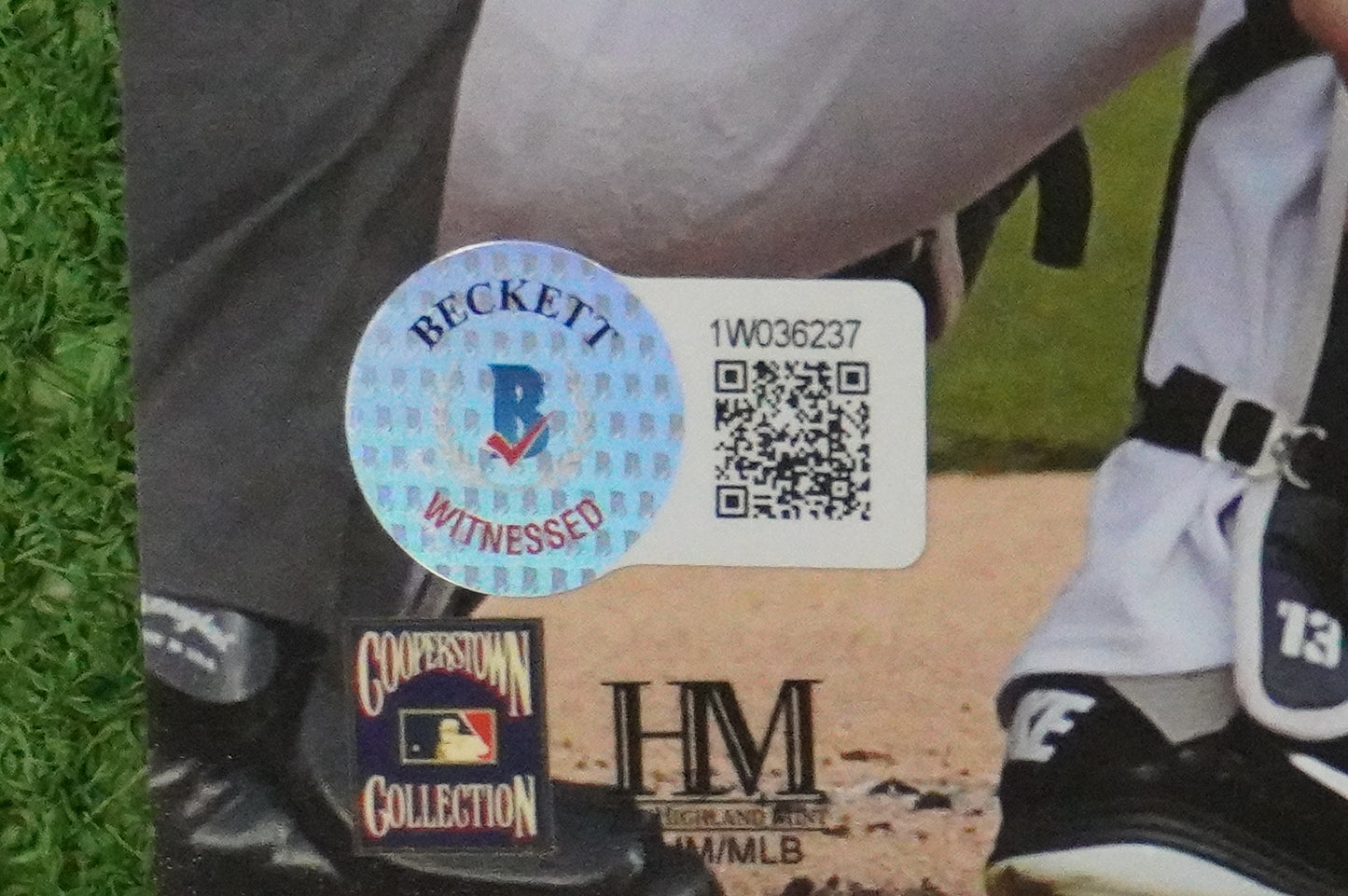 MICHAEL YOUNG TEXAS RANGERS Signed 8x10 Photo BAS COA