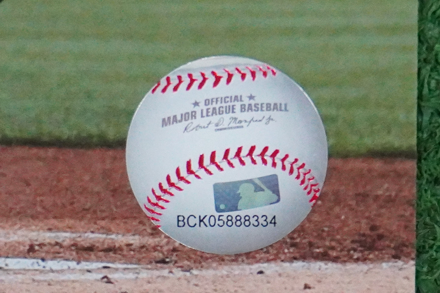 MICHAEL YOUNG TEXAS RANGERS Signed 8x10 Photo BAS COA