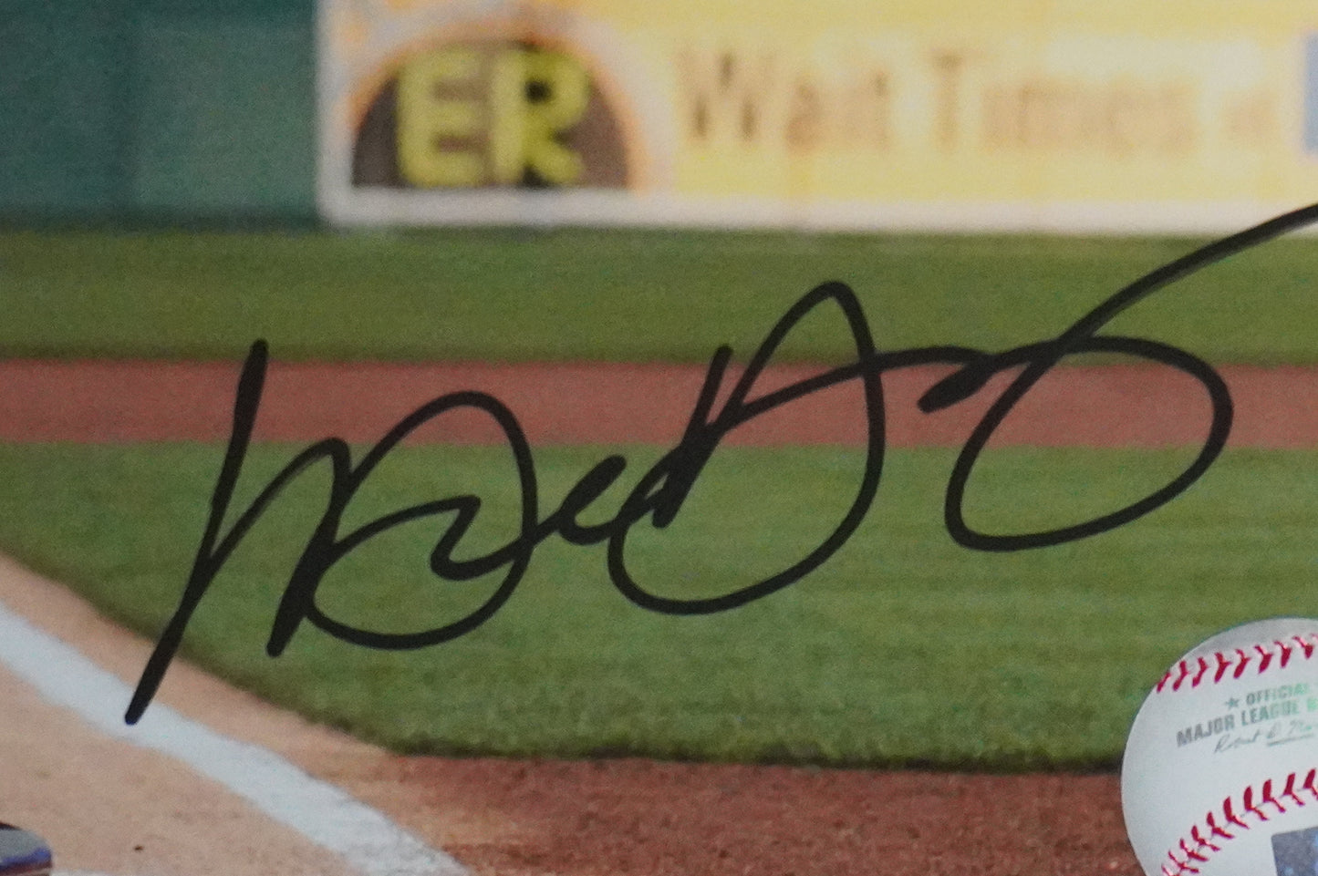 MICHAEL YOUNG TEXAS RANGERS Signed 8x10 Photo BAS COA