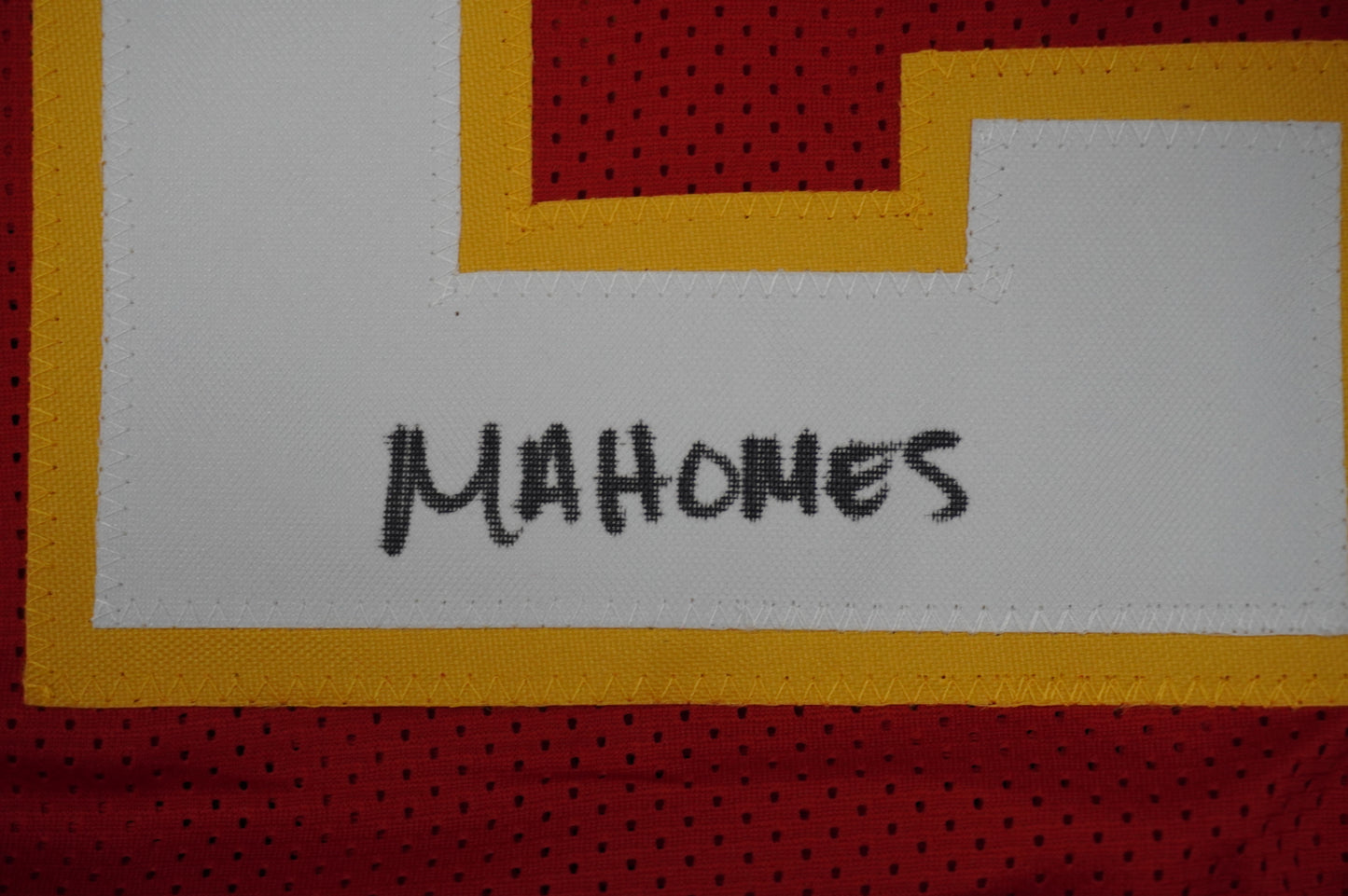 PAT PATRICK MAHOMES SR KANSAS CITY CHIEFS SIGNED JERSEY w/OG MVPMAKER BAS