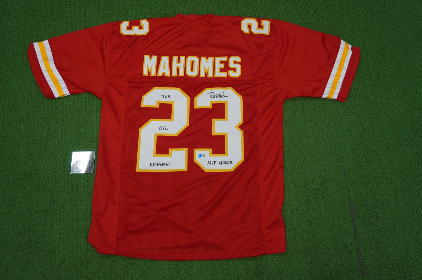 PAT PATRICK MAHOMES SR KANSAS CITY CHIEFS SIGNED JERSEY w/OG MVPMAKER BAS