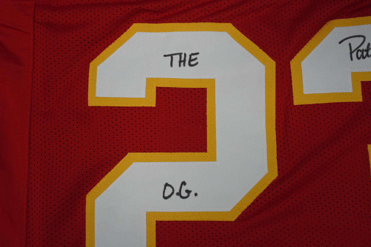 PAT PATRICK MAHOMES SR KANSAS CITY CHIEFS SIGNED JERSEY w/OG MVPMAKER BAS