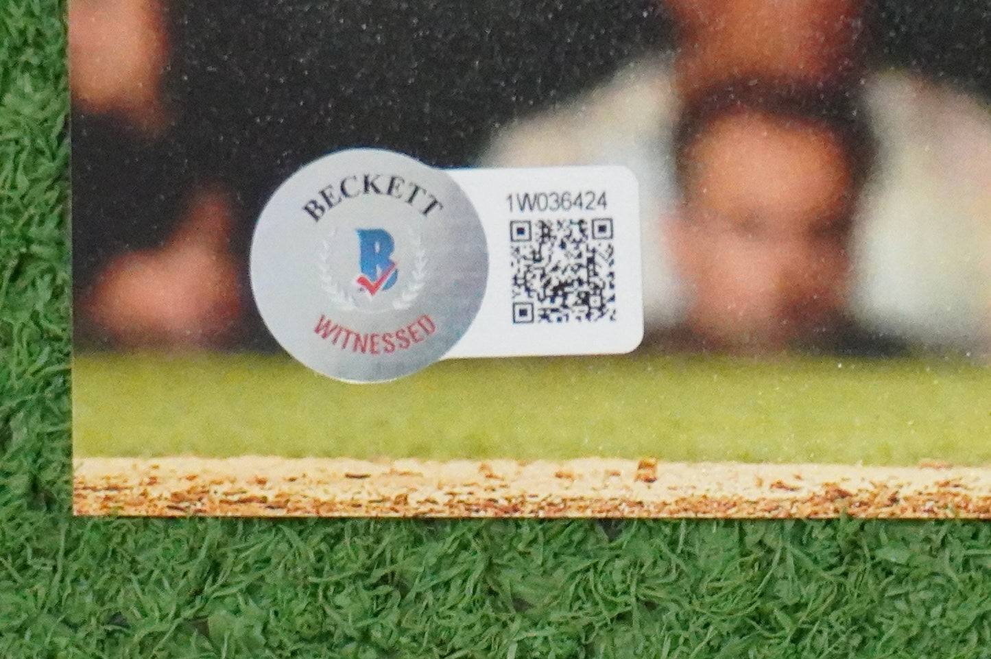 MICHAEL YOUNG TEXAS RANGERS Signed 8x10 Photo BAS COA