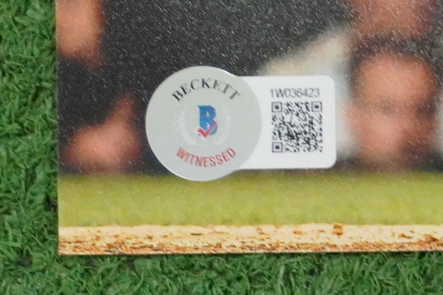 MICHAEL YOUNG TEXAS RANGERS Signed 8x10 Photo BAS COA