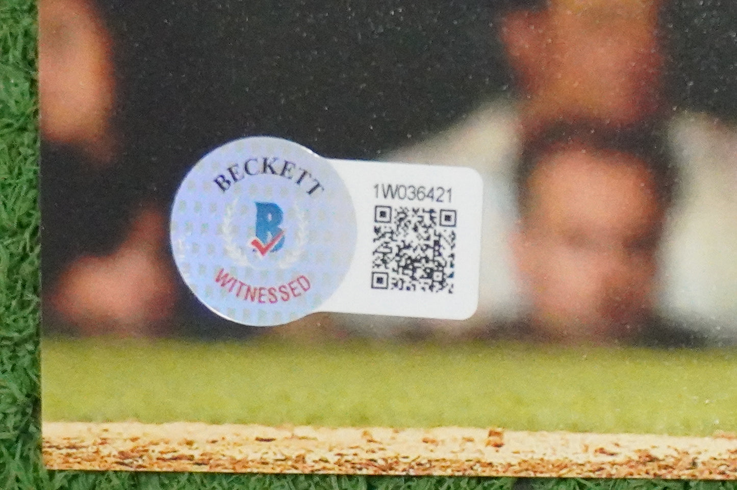 MICHAEL YOUNG TEXAS RANGERS Signed 8x10 Photo BAS COA