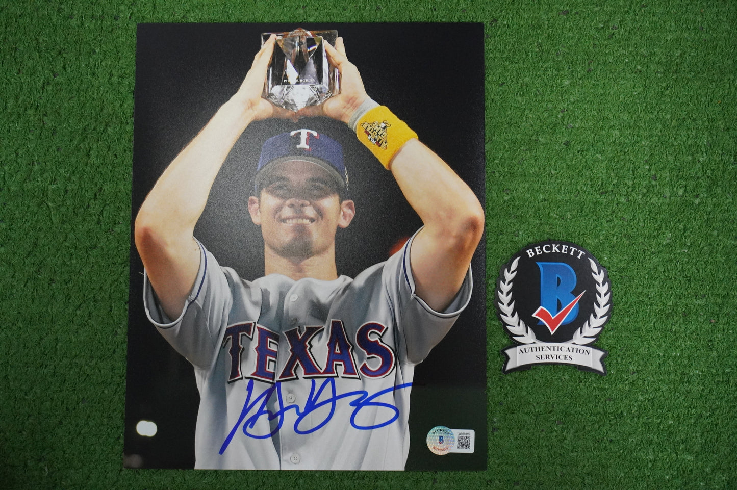 MICHAEL YOUNG SIGNED 8x10 PHOTO 2006 All-Star Game BAS COA