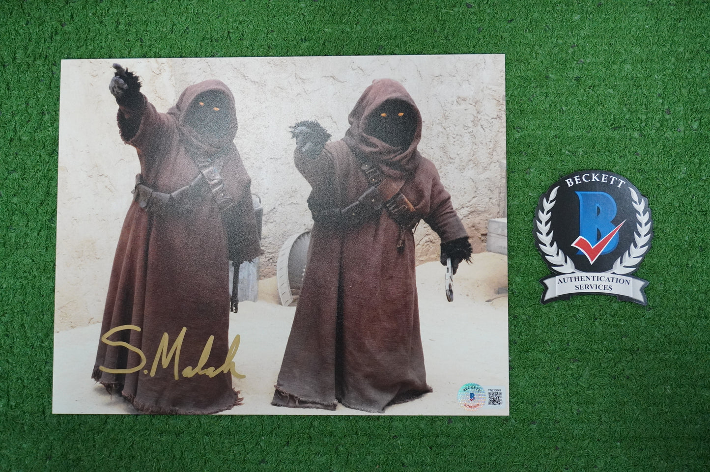 SUSANNA MALEK SIGNED 8x10 PHOTO JAWA in The Mandalorian BAS COA