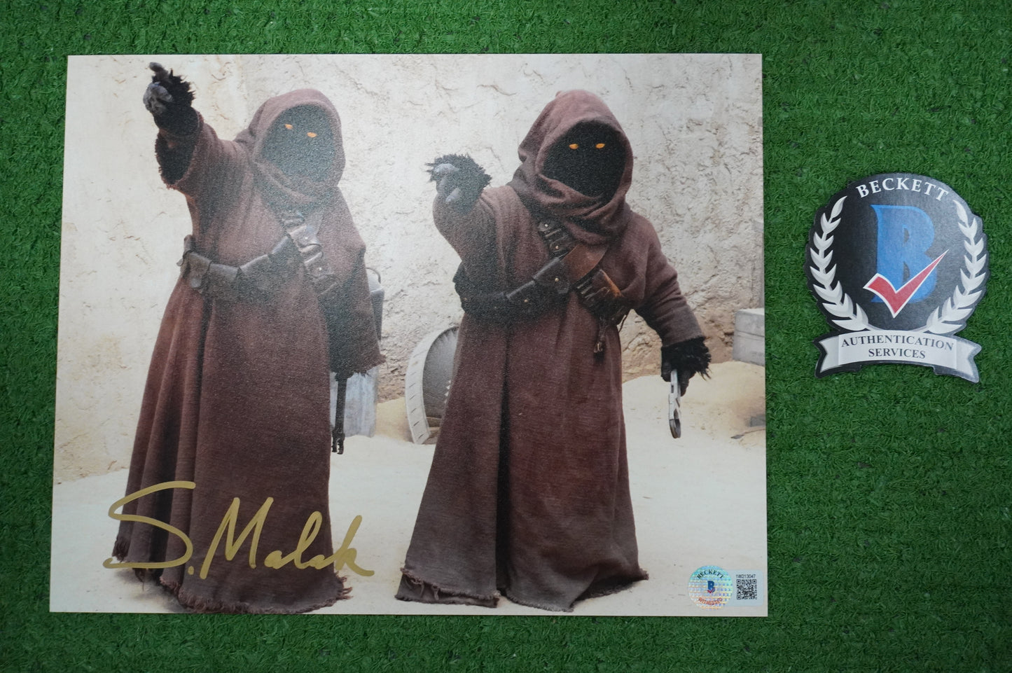 SUSANNA MALEK SIGNED 8x10 PHOTO JAWA in The Mandalorian BAS COA
