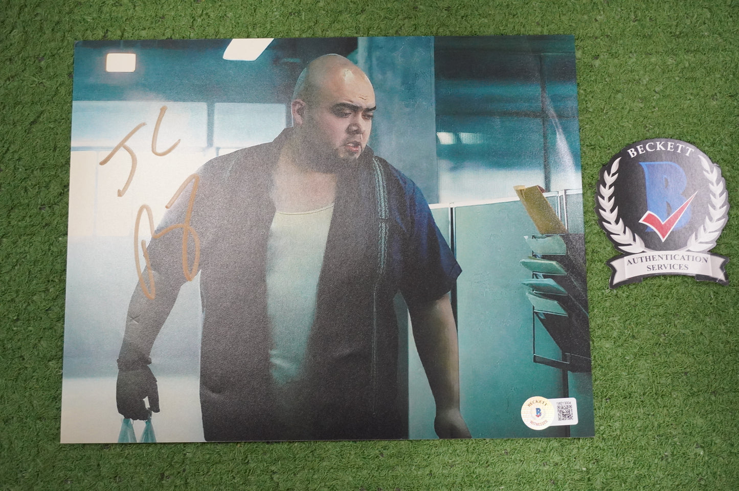 JULIO RUIZ SIGNED 8X10 PHOTO BAS COA